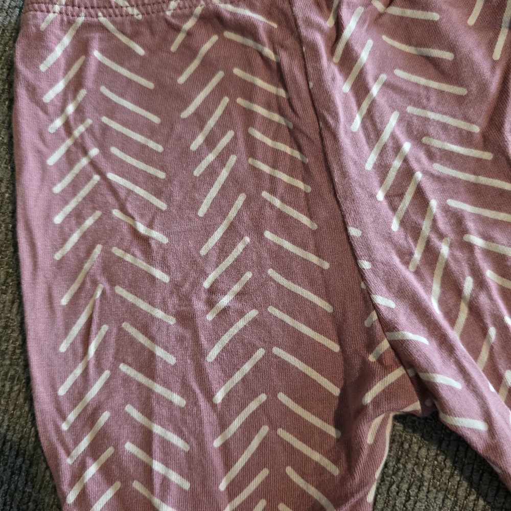 Kyte Baby Dusty Rose Herringbone Pants - NB - Picture 4 of 5